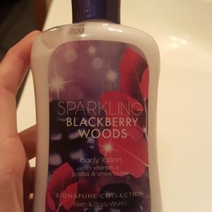 BATH AND BODY WORKS  BODY LOTION