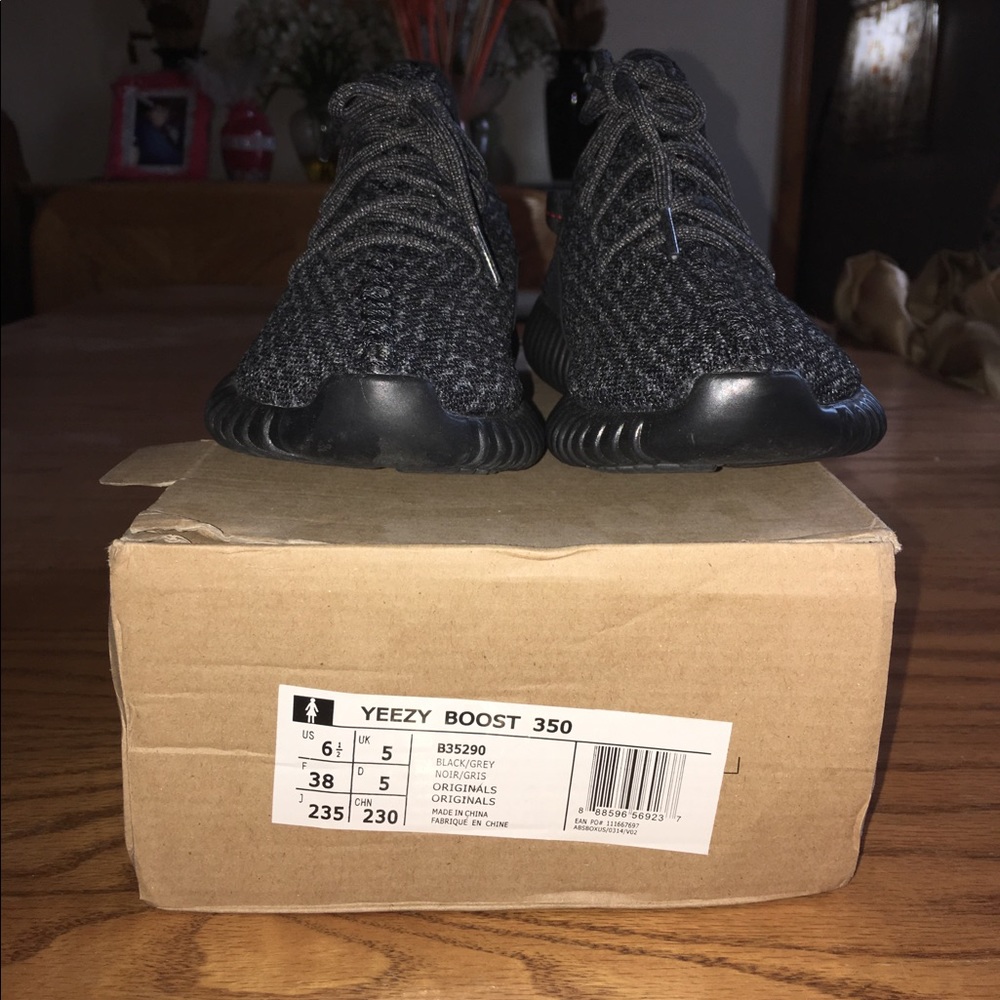 Yeezy 350 boost