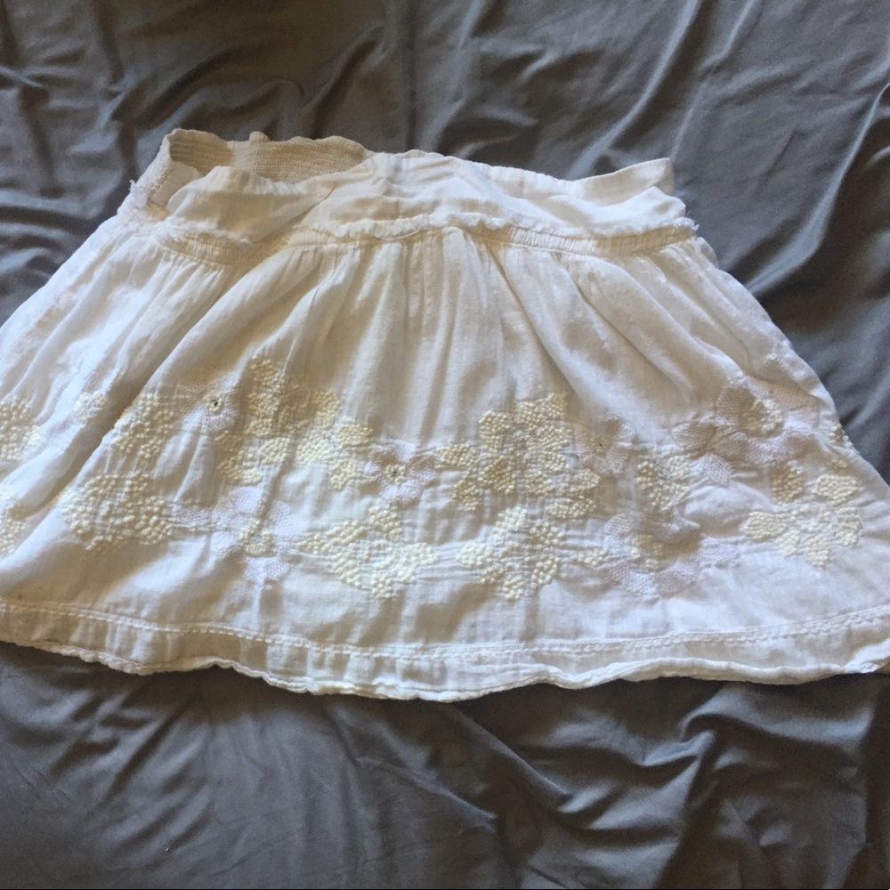 NEVER WORN aeo skirt