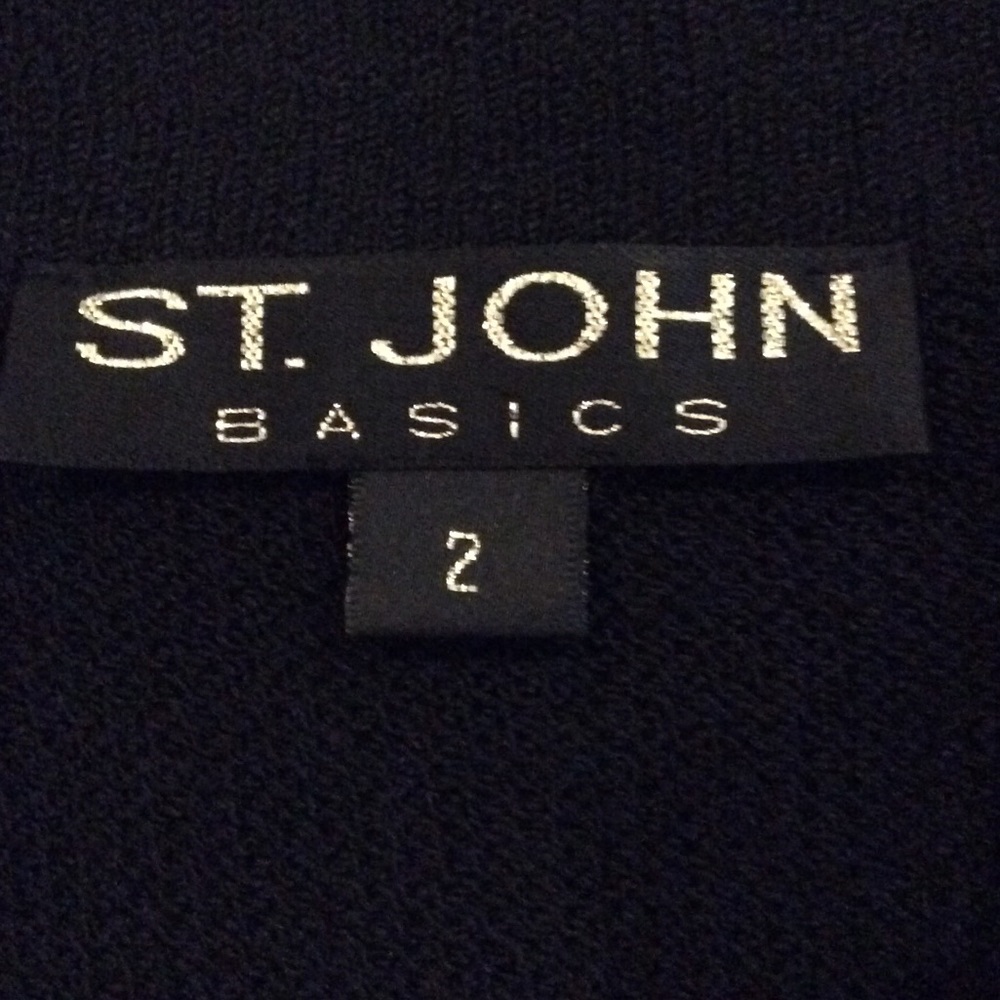Classic St. John Basic Short Sleeve Jacket - image 4