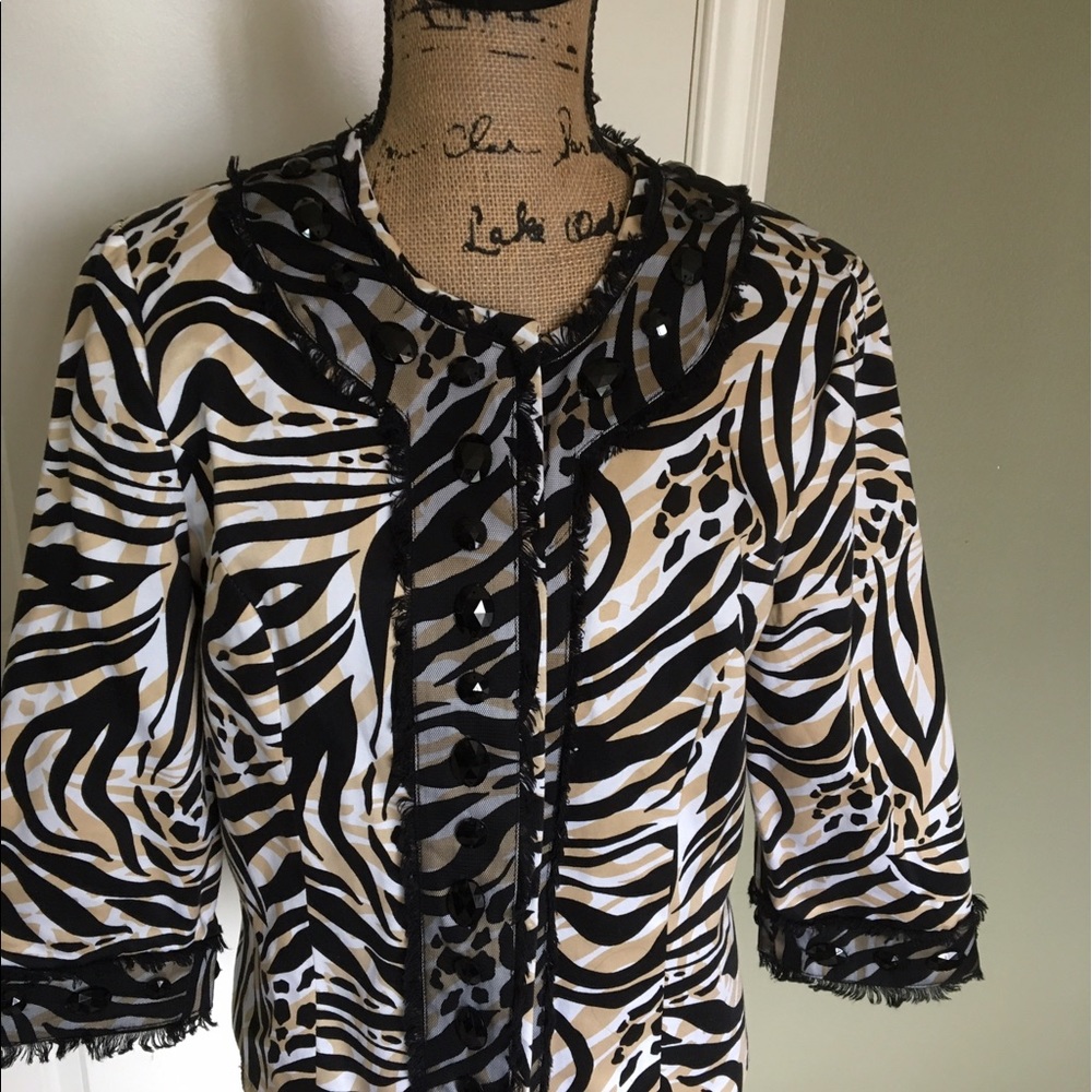 Very nice blazer in good condition