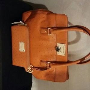 Michael Kors Tangerine sachel W/Maching Wallet