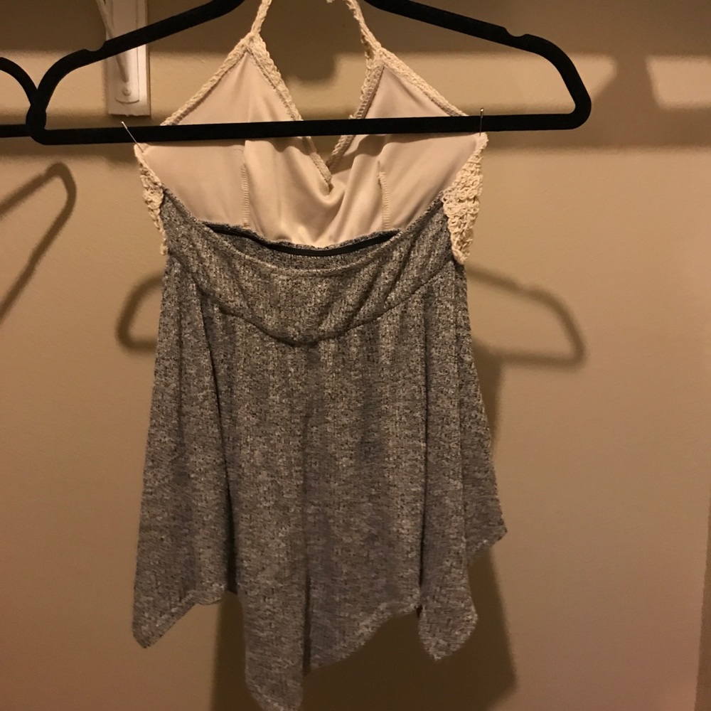 Halter top - Picture 2 of 2