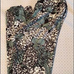 Lularoe OS Leggings