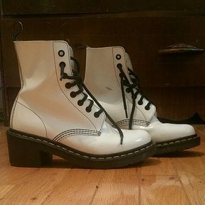 Dr. Martens -sale!