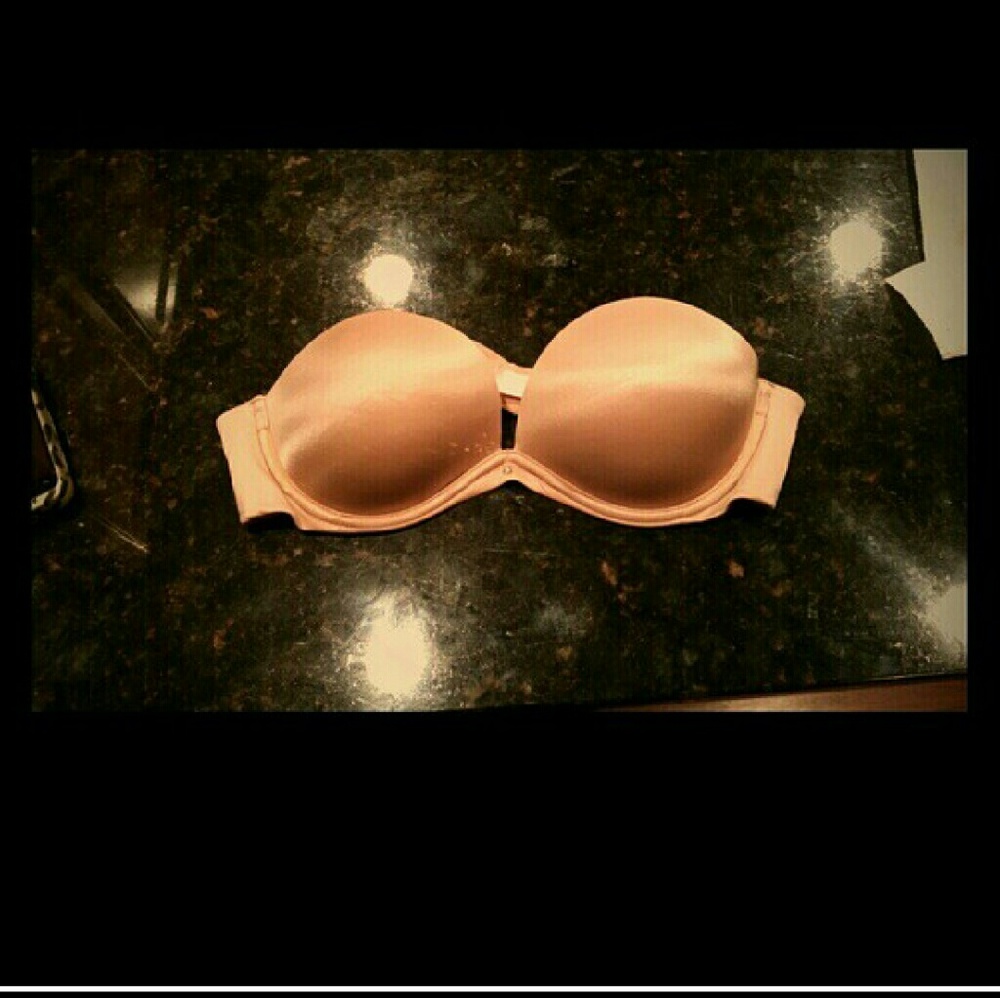 VS strapless nude pushup 36B