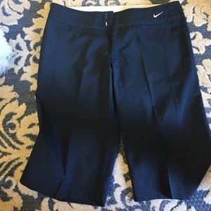 Boys size M (8/10) Nike golf shorts
