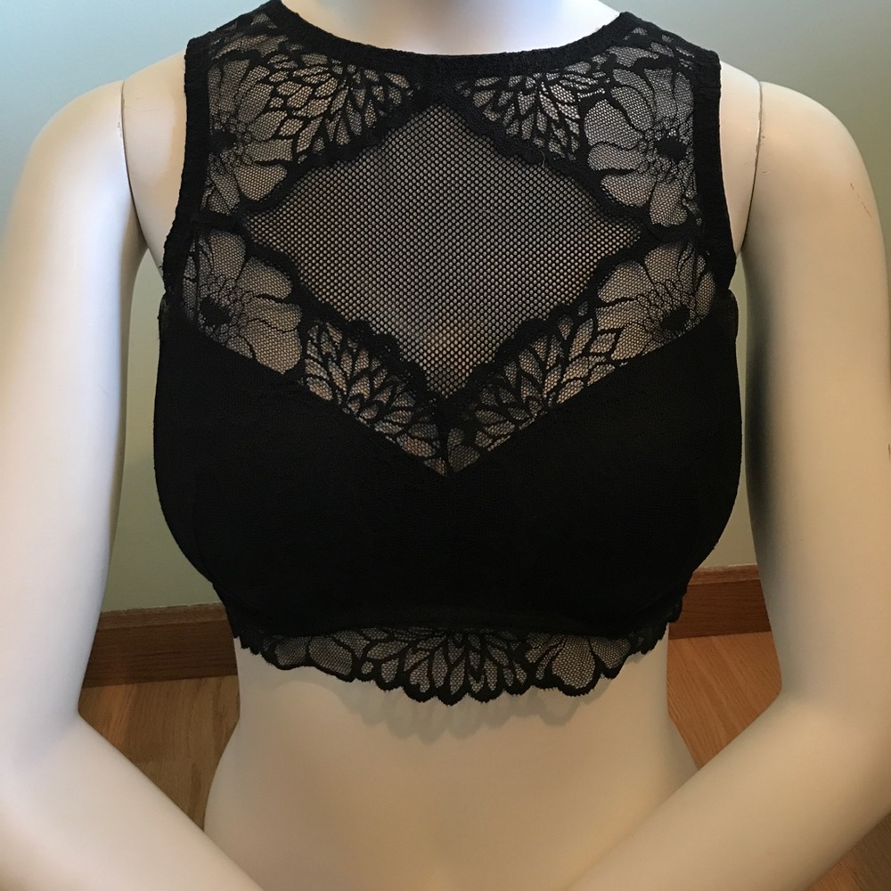 VS Pink bralette New with tags Size M-DD