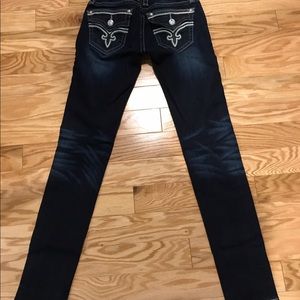 Rock Revival Skinny Jeans.