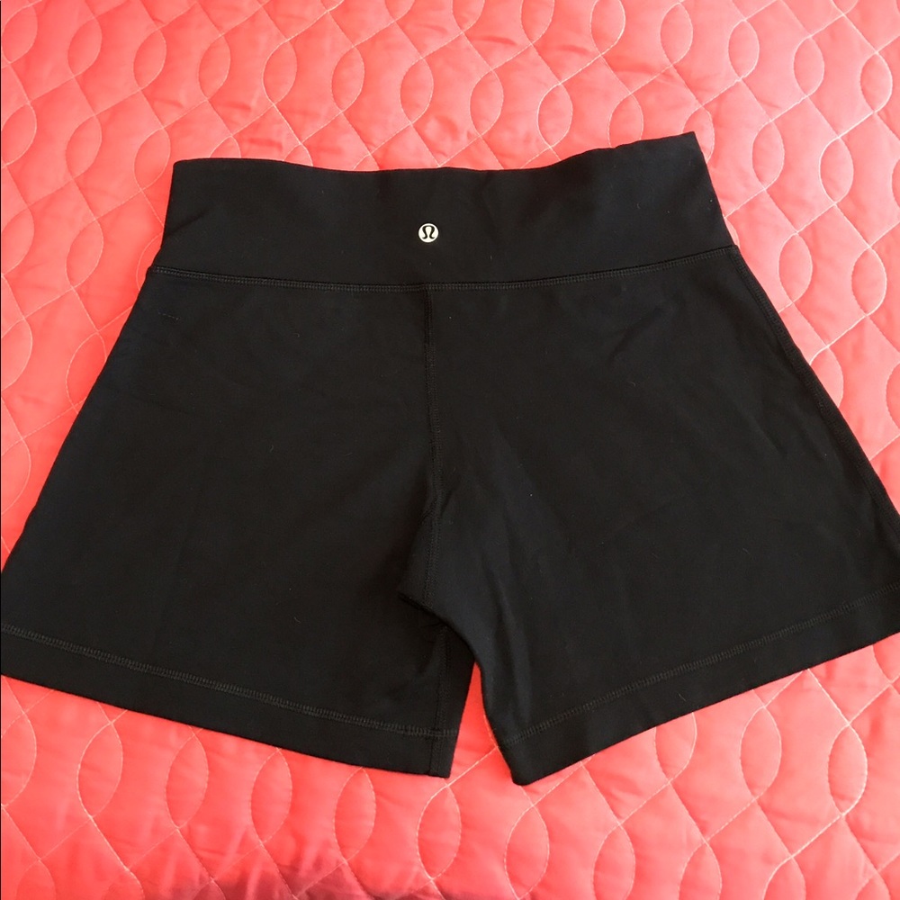 Lululemon shorts