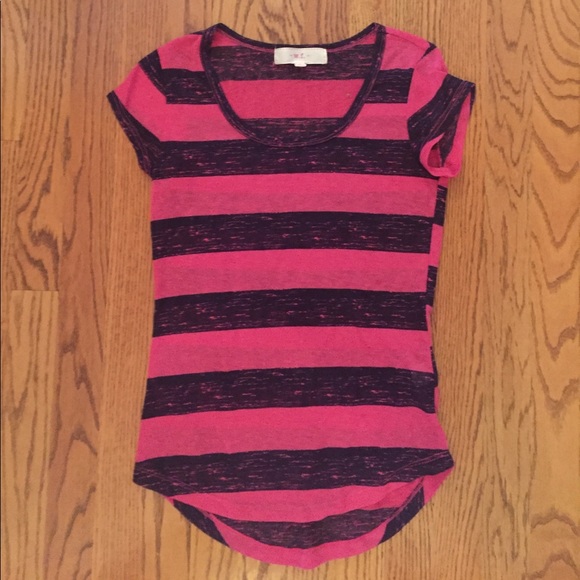 Shirt - Picture 1 of 4