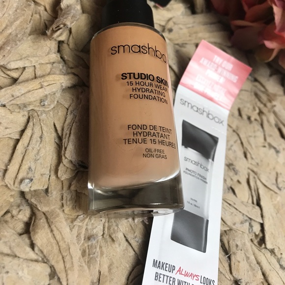Sephora Makeup - Smashbox studio skin foundation Sephora Makeup - Smashbox studio skin foundation