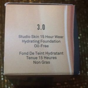 Sephora Makeup - Smashbox studio skin foundation Sephora Makeup - Smashbox studio skin foundation