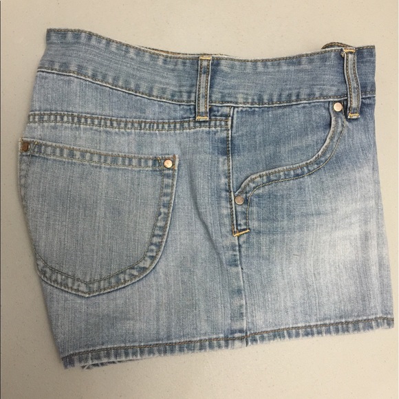 Old Navy Shorts - Picture 1 of 4
