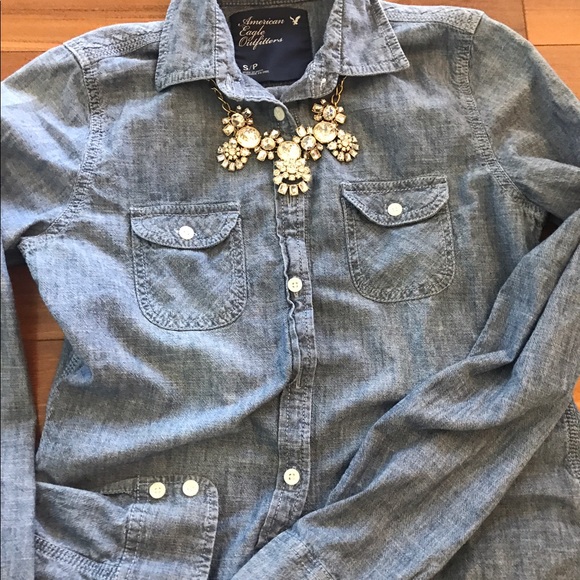 Chambray shirt American Eagle size S - Picture 2 of 6