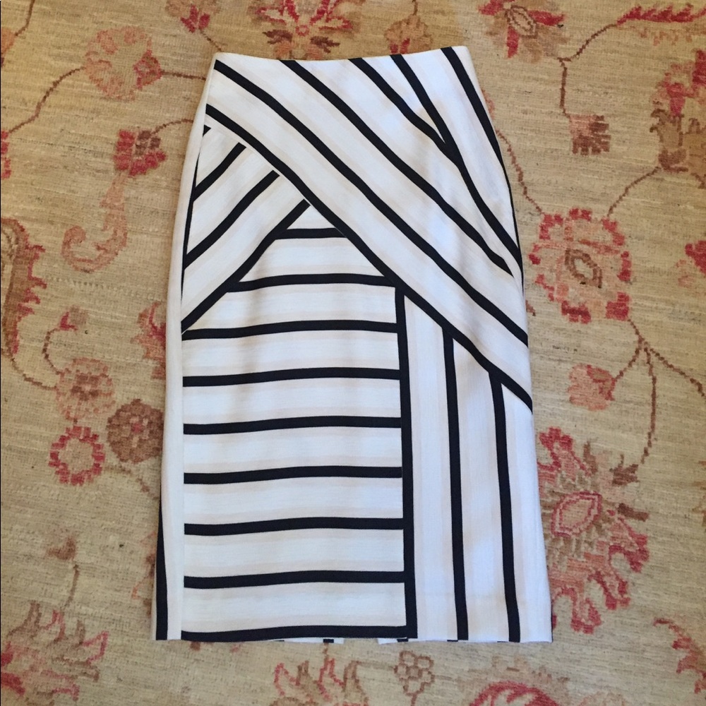 O'2nd black and white pencil skirt Size 0