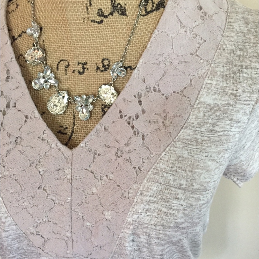 Last 1! Lace trim knit tee🇺🇸 - Picture 4 of 7