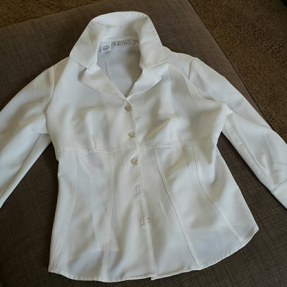 Kathy Che Stretch Button Down