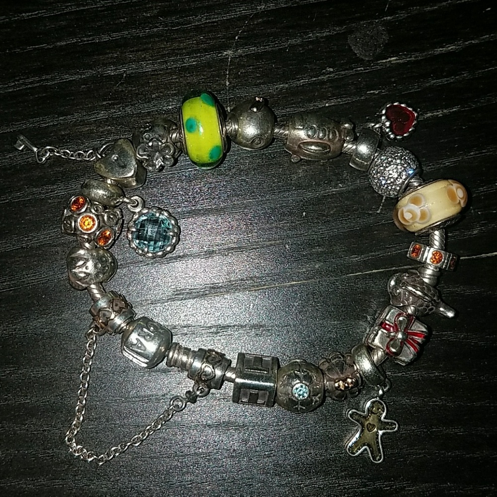 OFFERS WELCOME! 🎀Pandora Bundle🎀