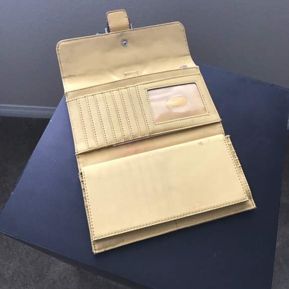 Wallet - Picture 3 of 5