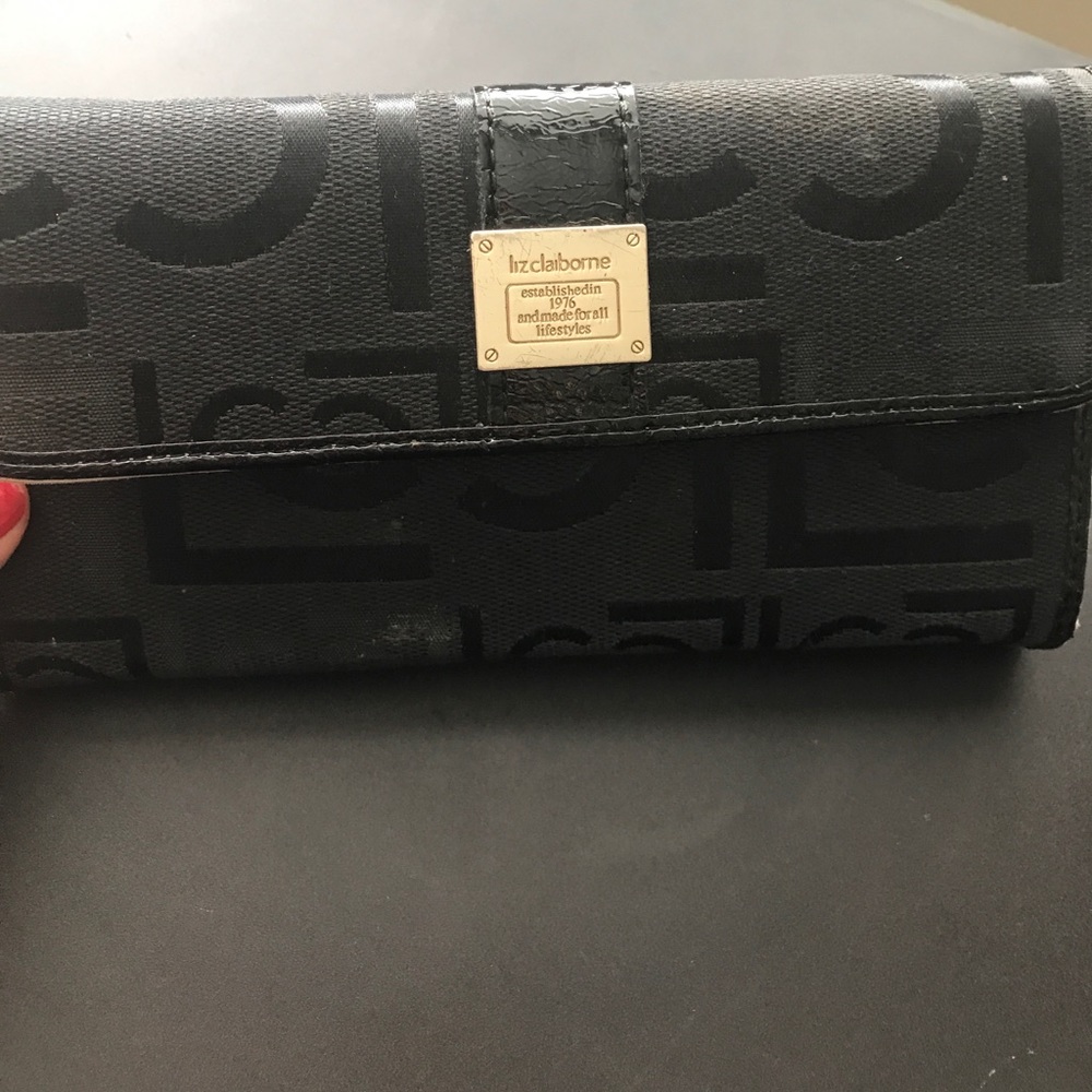 Wallet - Picture 2 of 5