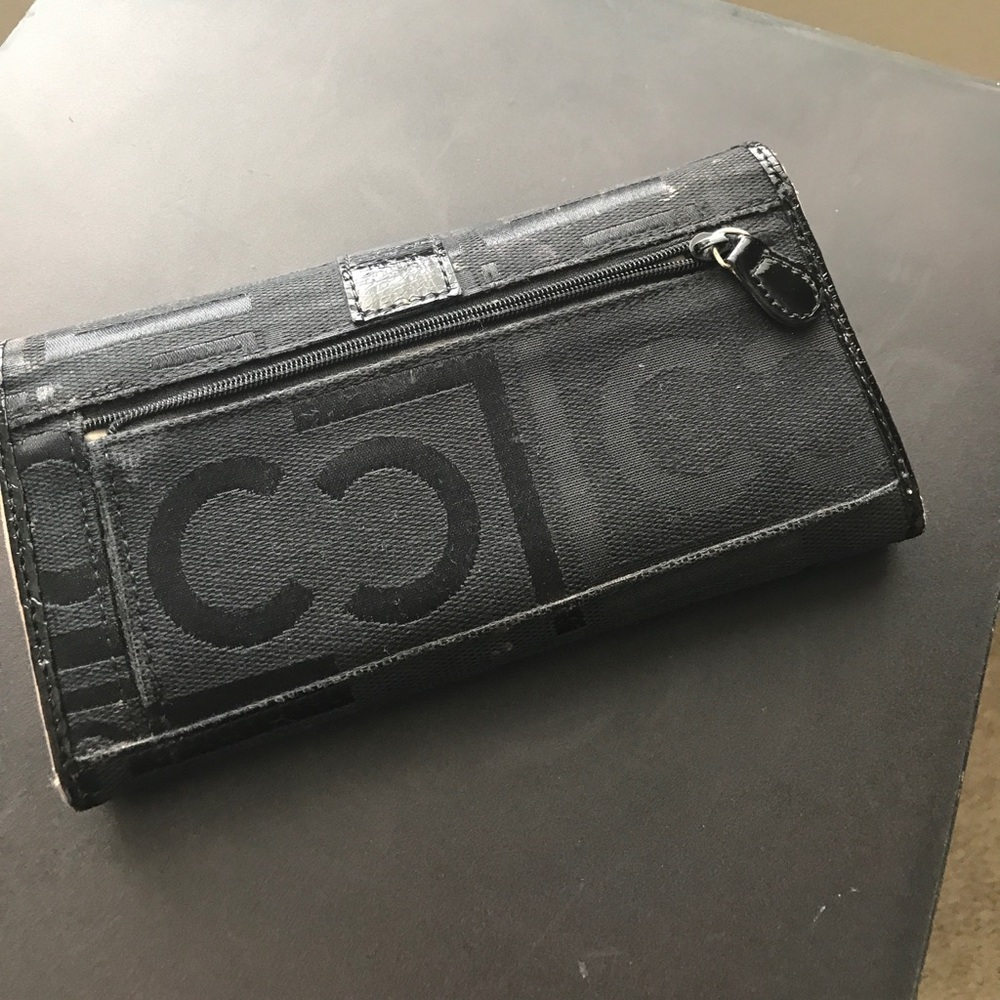 Wallet - Picture 3 of 5