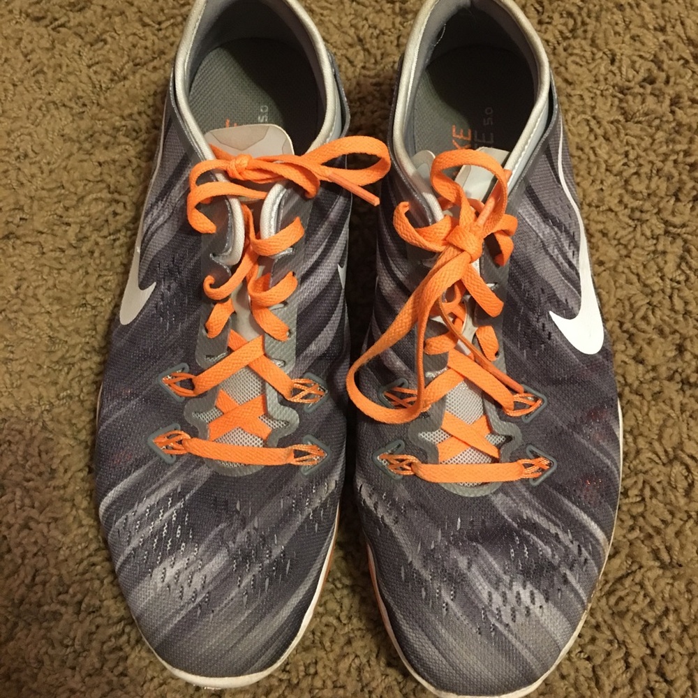 Nike free 5.0 size 9