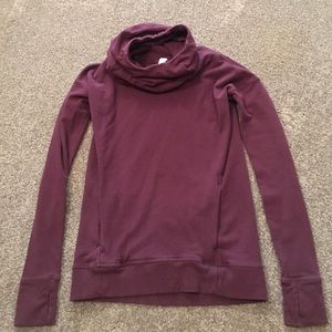 Lululemon maroon sweater