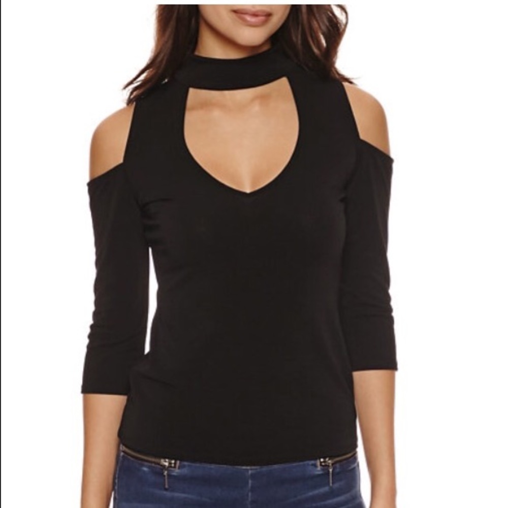 Neck Cold Shoulder Top