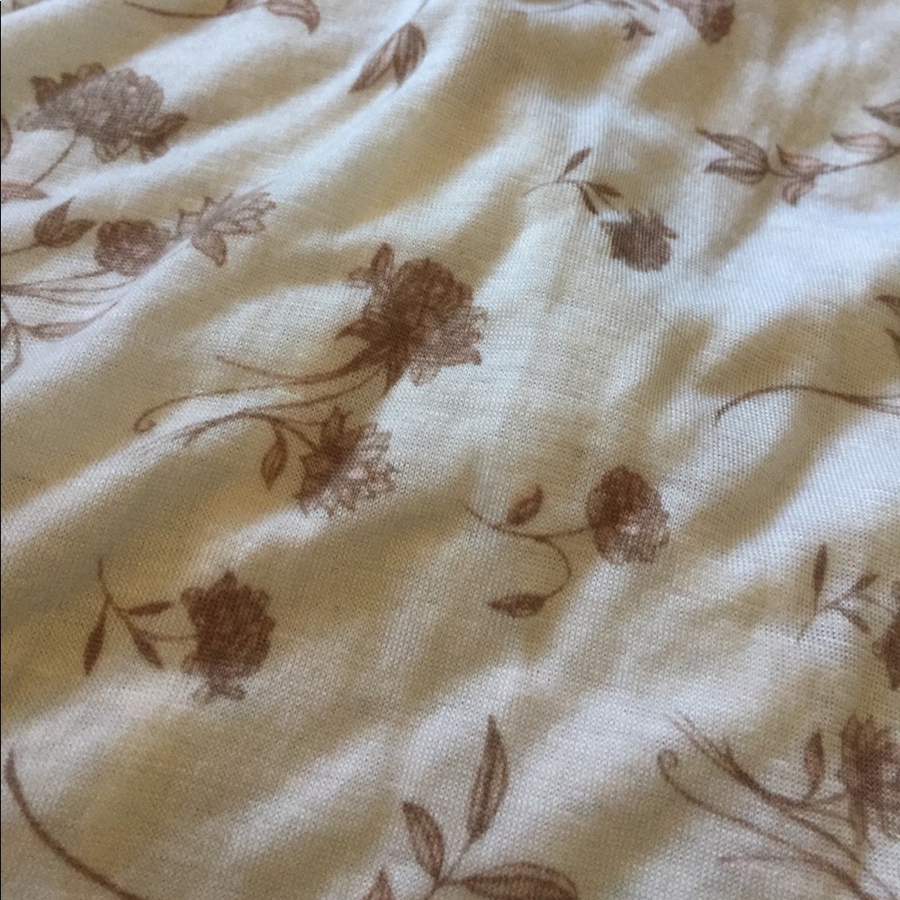 blouse - Picture 2 of 2