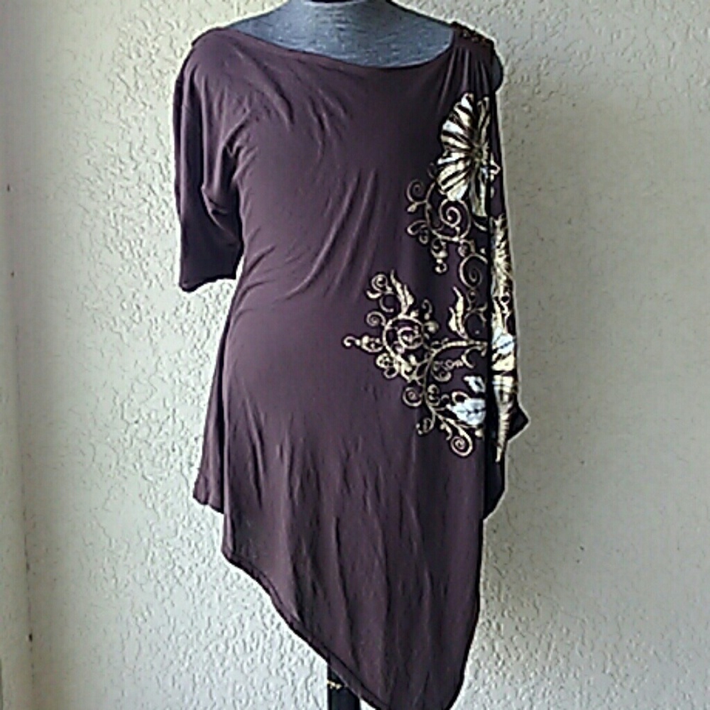 Erica Brooke oversize tunic