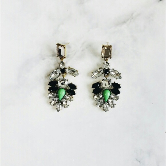 Jewelry | Green gorgeous chandelier earrings - Picture 3 of 5