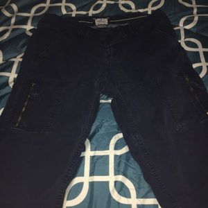 American eagle capri's