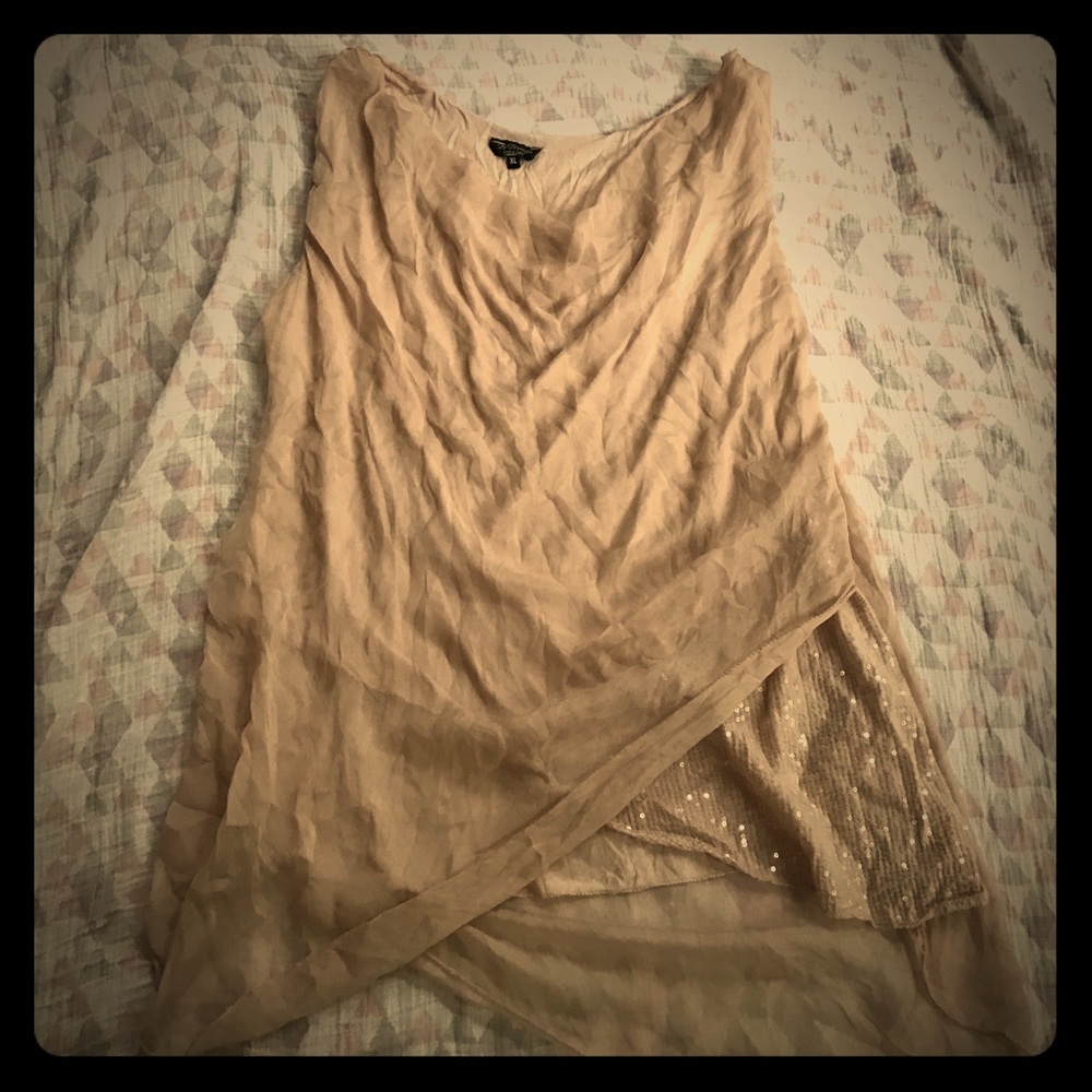 H Trend Elegant layered Silk tank with sequins