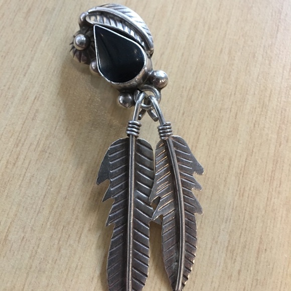 Navajo ónix and silver clip on earrings - Picture 4 of 4