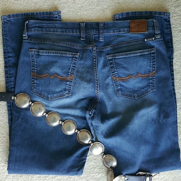 Lucky Brand Denim - Lucky  SWEET'N STRAIGHT Jeans