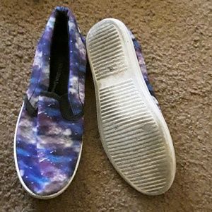 Slip on sneakers