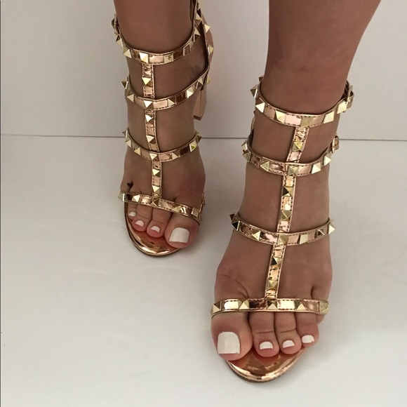 LAST 1️⃣ Rose Gold Studded Heel - Picture 2 of 8