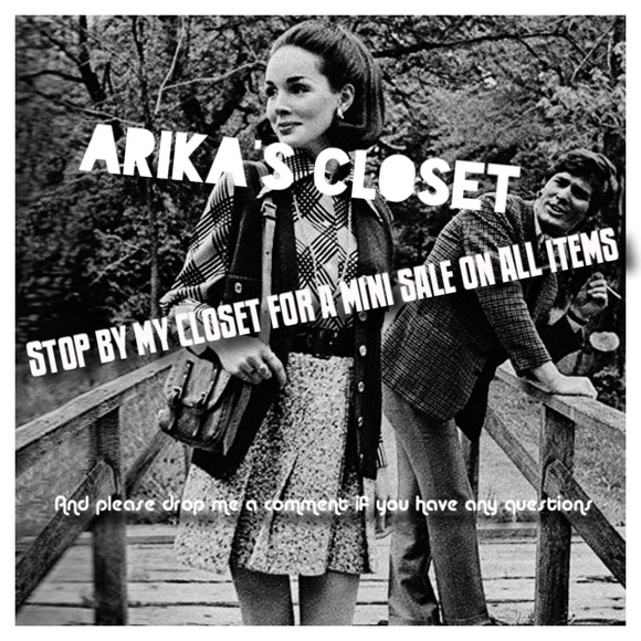 Meet Arika! Poshmark seller and buyer 💋 - Picture 6 of 7