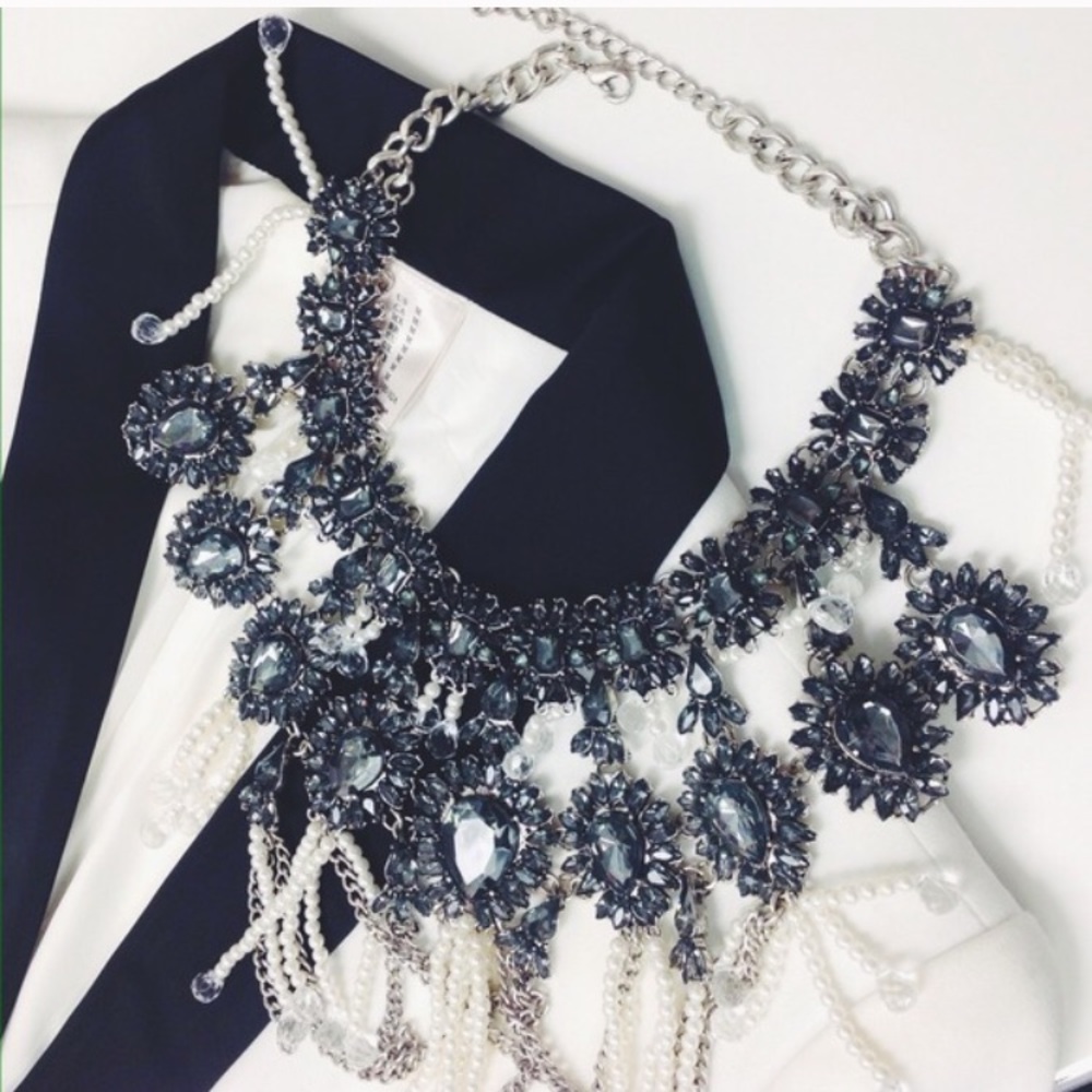 Jewelry | Pearl & Jewel Statement Necklace - Picture 2 of 4
