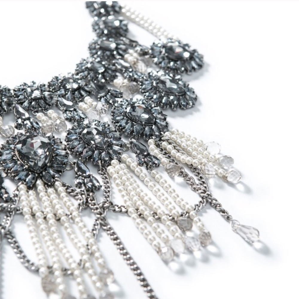 Jewelry | Pearl & Jewel Statement Necklace - Picture 3 of 4