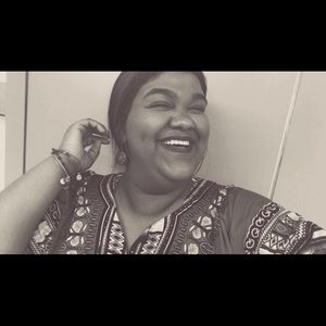 Meet your Posher, Lida