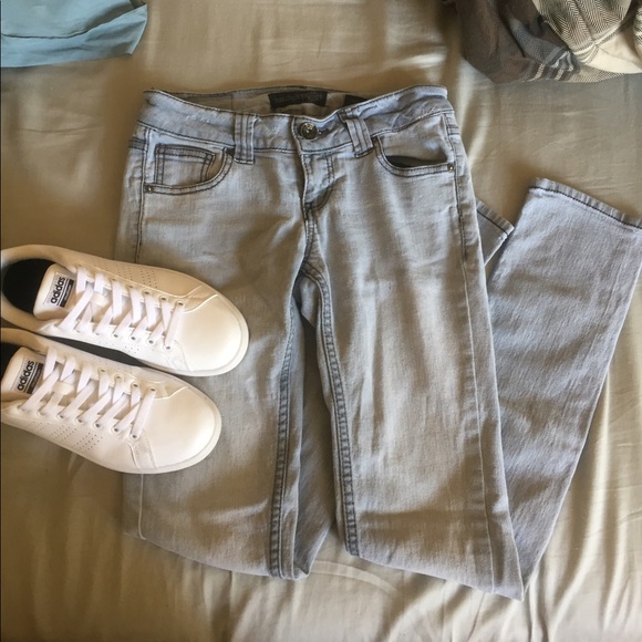 Bleached Silver Skinnies - Picture 4 of 5