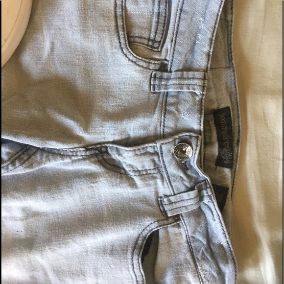 Bleached Silver Skinnies - Picture 5 of 5
