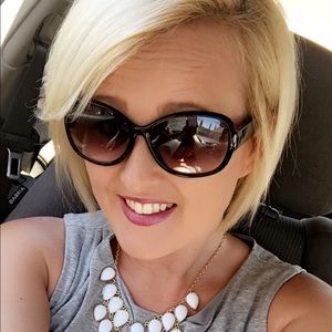 Meet your Posher, Shawna