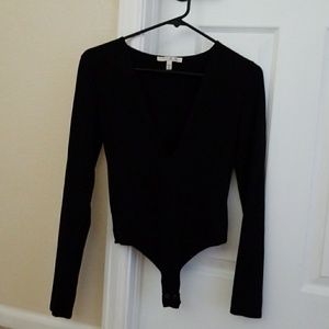 Express deep V bodysuit