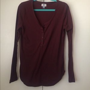 Old Navy burgundy thermal