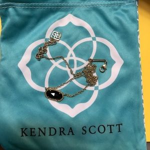 Kendra Scott necklace