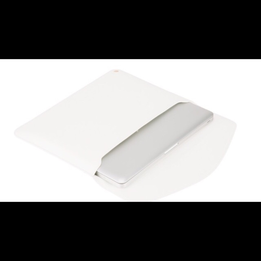 Brand NEW (never used) Slip Folio for MacBook 13"