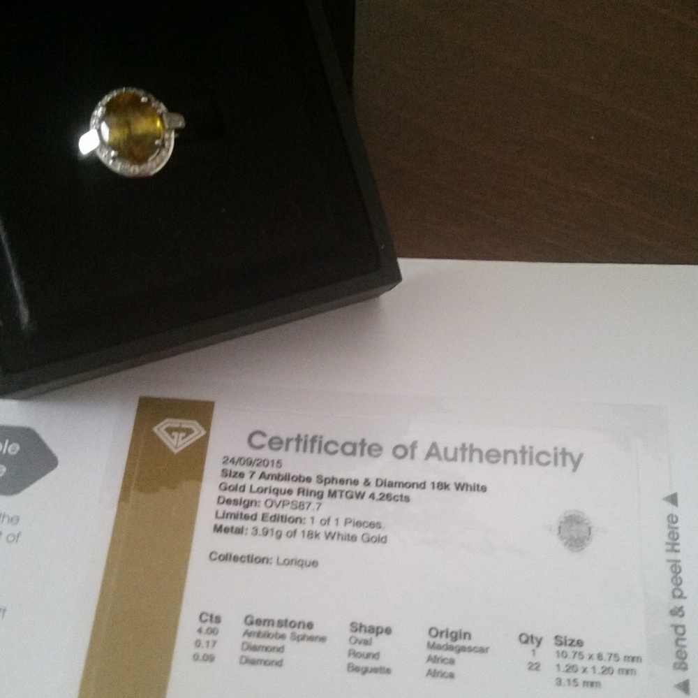 Limited edition Ambilobe Sphene & Diamond ring